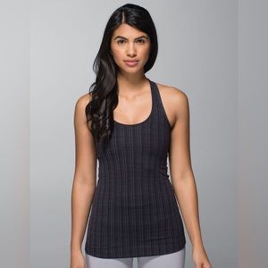 Lululemon cool racerback ziggy wee September black, size 4